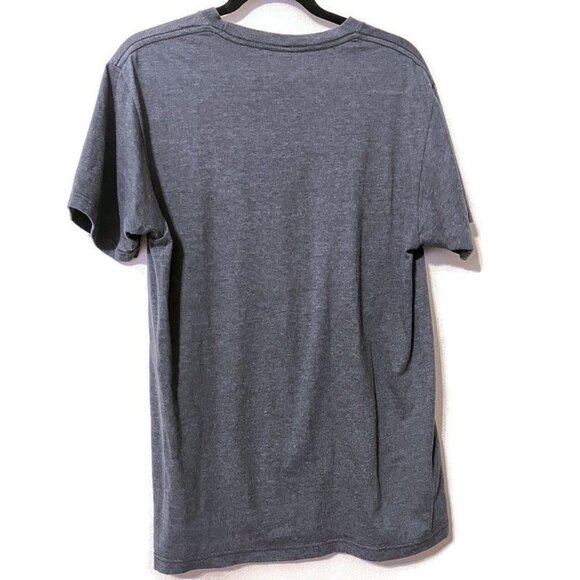 Well Worn Men T-Shirt M, Gray American Flag Distressed Short Sleeve Tee(SALE) - Picture 2 of 3